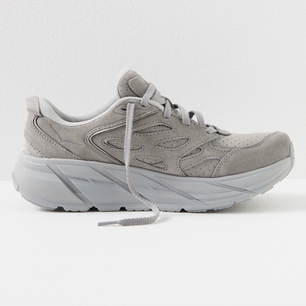Hoka Clifton L Suede Sneakers Women’s Size 8 Limestone